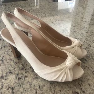 Kelly & Katie pumps